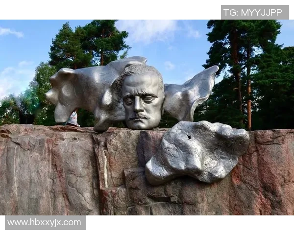 芬兰足球明星崛起之路:从赫尔辛基到国际赛场的光辉历程 芬兰足球明星崛起之路:从赫尔辛基到国际赛场的光辉历程