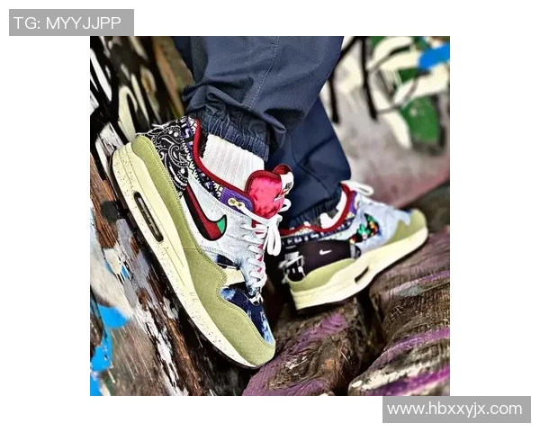 足球明星专用球鞋价格揭秘多少钱一双最贵最值得入手 足球明星专用球鞋价格揭秘多少钱一双最贵最值得入手