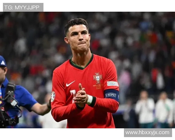 足球史上十大最感动人心的球星人物与传奇瞬间回顾 足球史上十大最感动人心的球星人物与传奇瞬间回顾